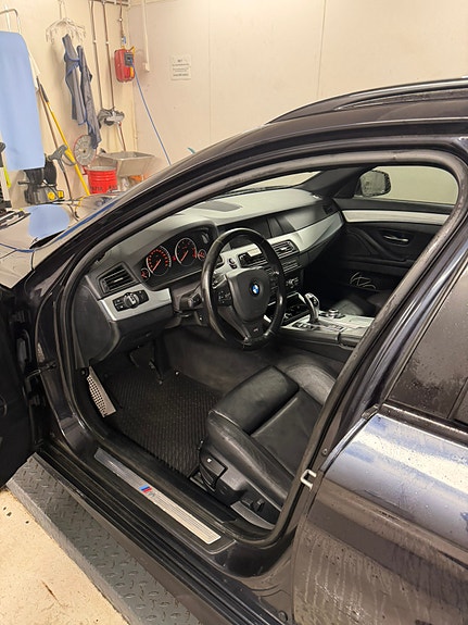 BMW 520d 5 of 10