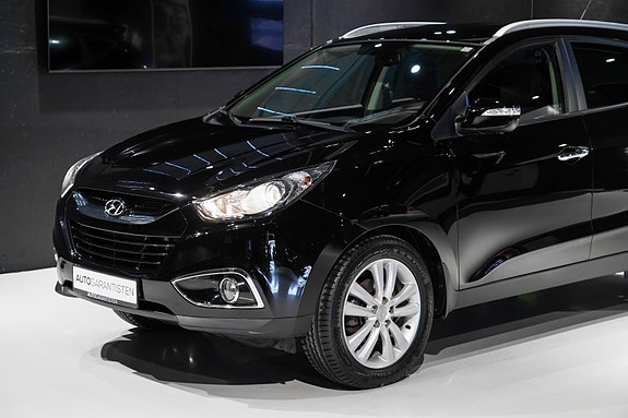 Hyundai ix35 2 of 30