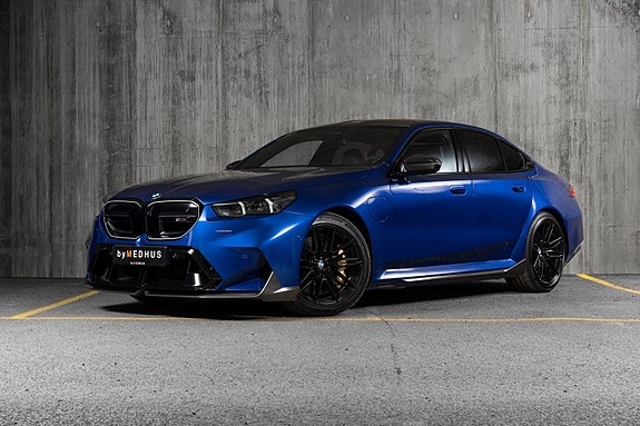 BMW M5 2 of 30