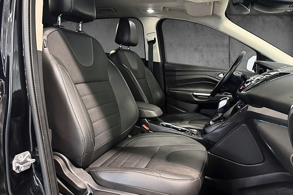 Ford Kuga 4 of 8