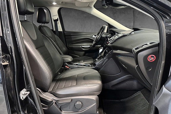 Ford Kuga 5 of 8