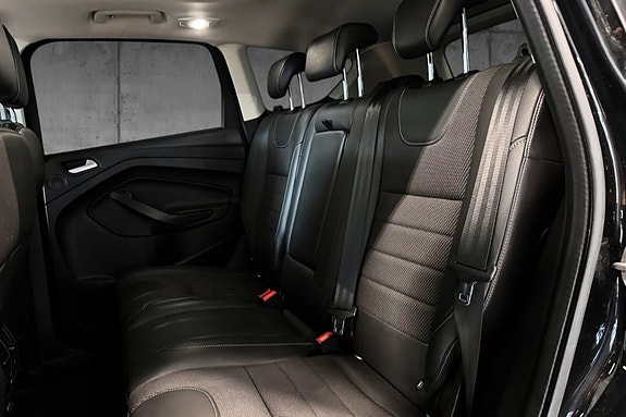 Ford Kuga 6 of 8