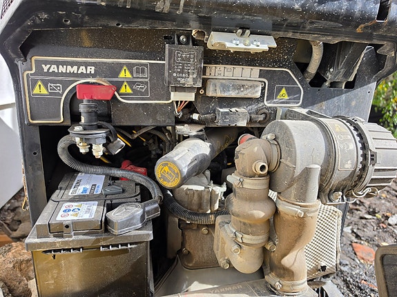 Yanmar C08-A Minidumper / 525 timer 5 of 5