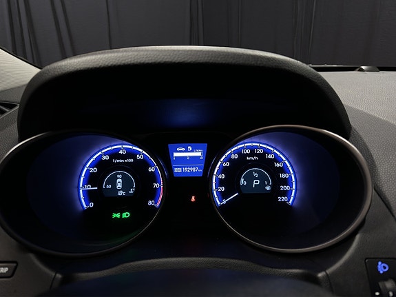 Hyundai ix35 27 of 29