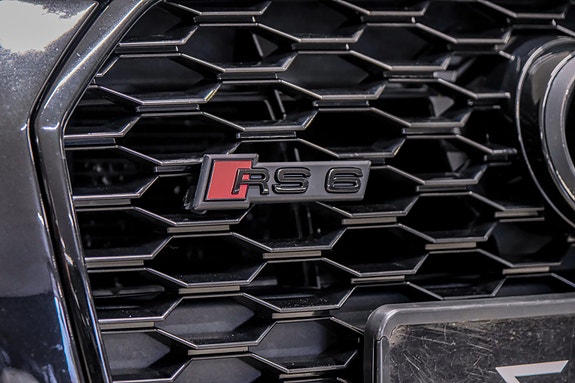 Audi RS6 4 of 30