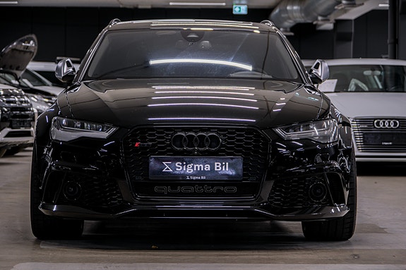 Audi RS6 3 of 30
