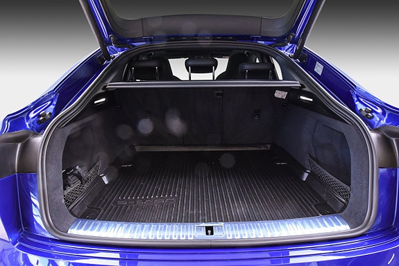 Audi SQ8 e-tron 8 of 22