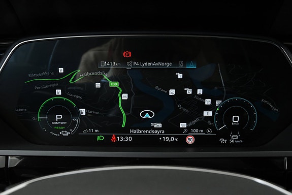 Audi SQ8 e-tron 13 of 22