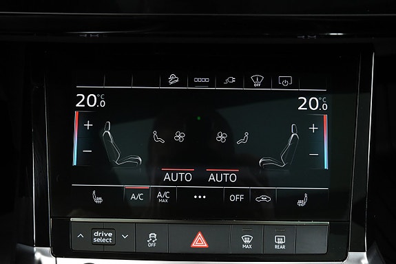 Audi SQ8 e-tron 18 of 22