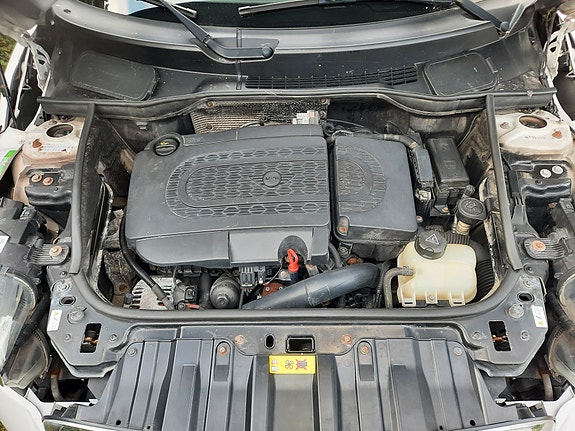 MINI Countryman Cooper D 8 of 11