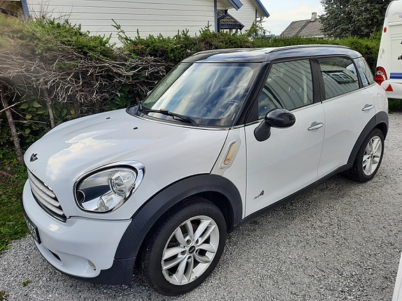 MINI Countryman Cooper D 3 of 11