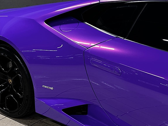 Lamborghini Huracan 18 of 30