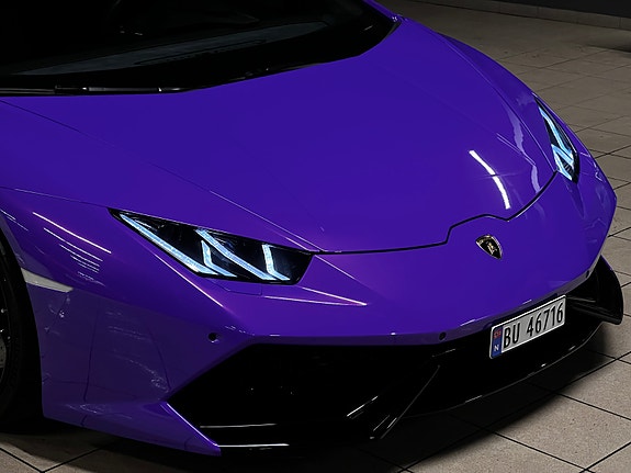 Lamborghini Huracan 12 of 30