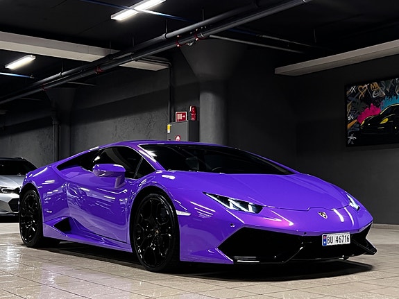 Lamborghini Huracan 7 of 30