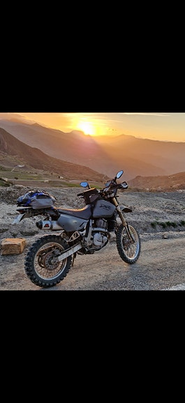 Suzuki DR 650 4 of 5