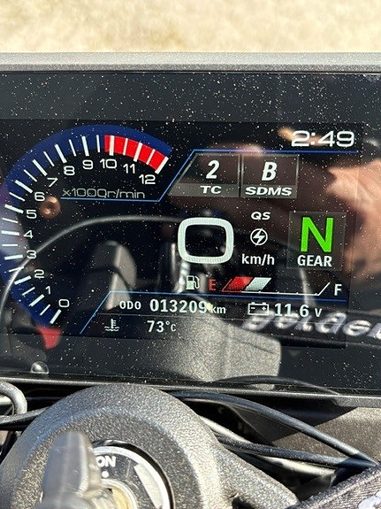 Suzuki GSX-8S 10 of 16