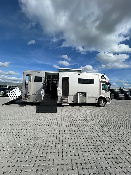 Mercedes-Benz Actros S 1832 - STX Påbygg til 4 hester pop out, push up boavdeling 8 of 22