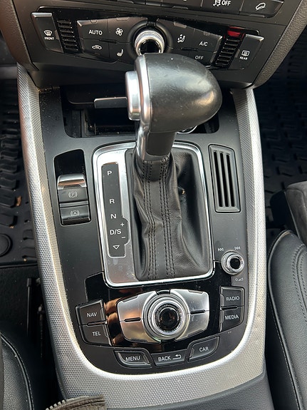 Audi Q5 4 of 11