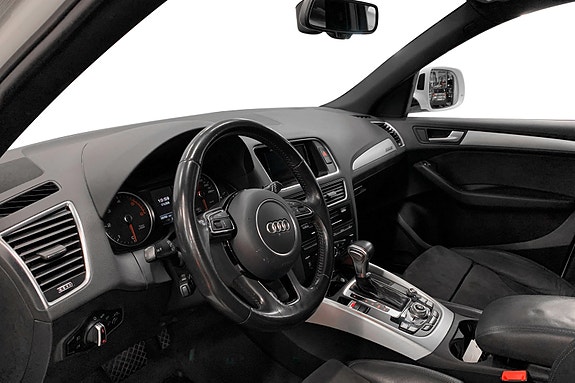 Audi Q5 8 of 14