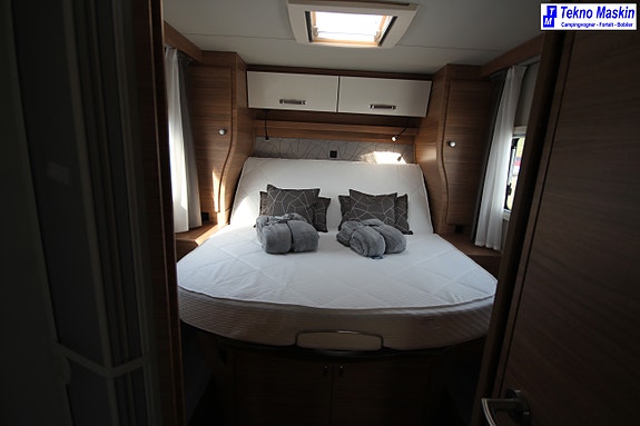 Weinsberg CARASUITE 700 DX 11 of 21