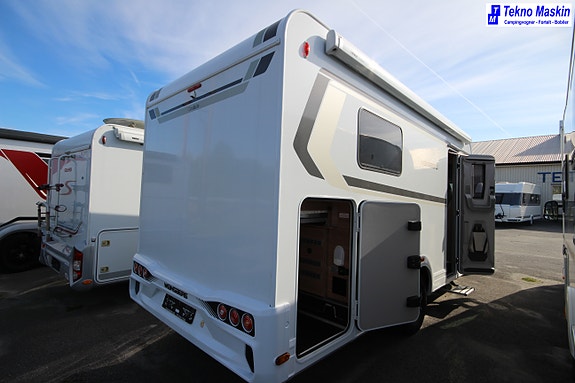 Weinsberg CARASUITE 700 DX 3 of 21
