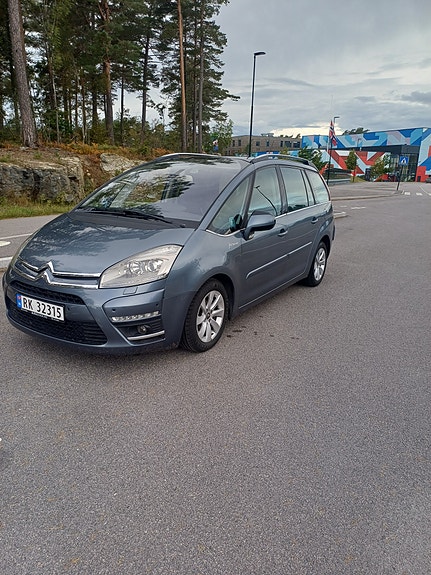 Citroen Grand C4 Picasso 10 of 30