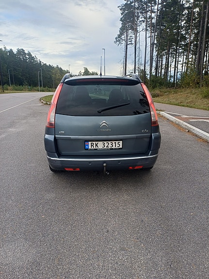 Citroen Grand C4 Picasso 5 of 30
