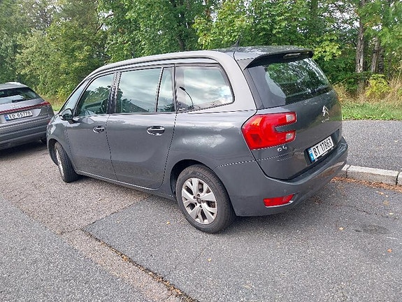 Citroen Grand C4 Picasso 8 of 30