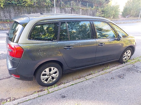 Citroen Grand C4 Picasso 10 of 30