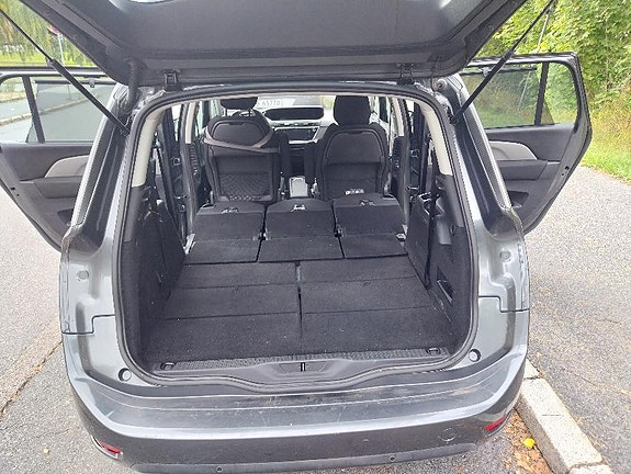 Citroen Grand C4 Picasso 3 of 30