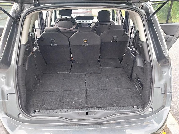 Citroen Grand C4 Picasso 19 of 30