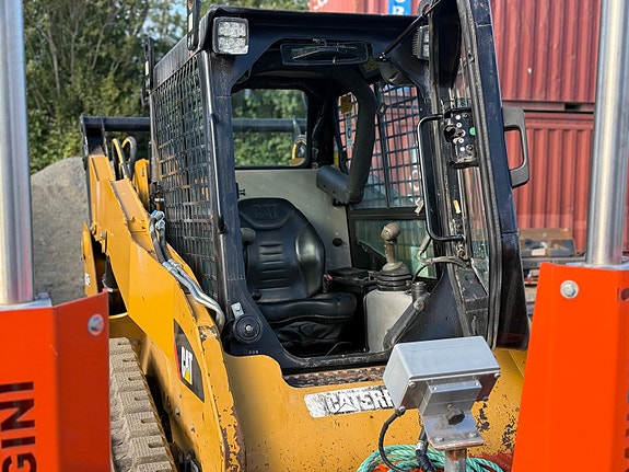 Cat 259B3 Two Speed kompaktlaster 6 of 30