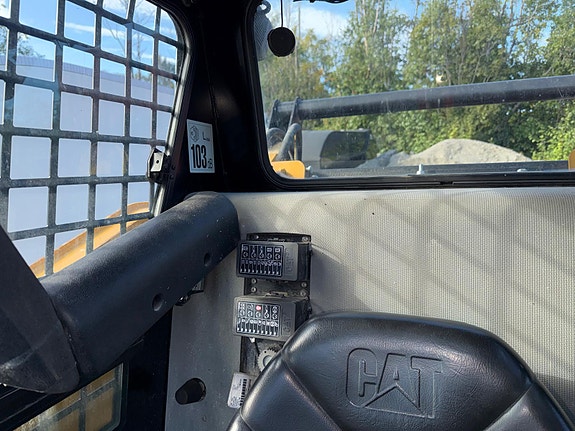 Cat 259B3 Two Speed kompaktlaster 10 of 30