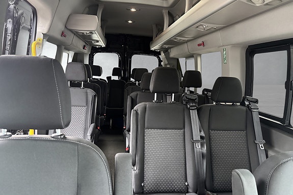 Ford Transit 14 of 30