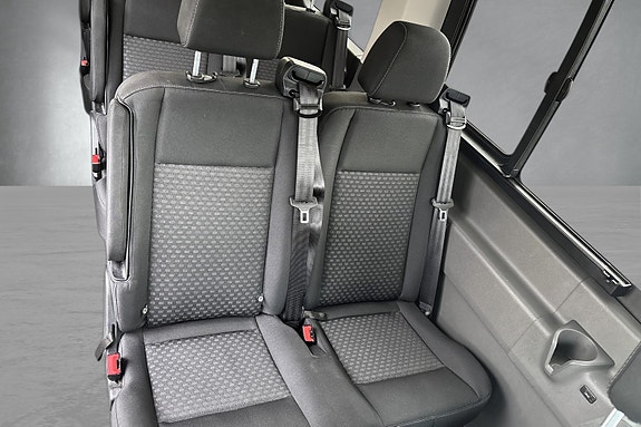 Ford Transit 24 of 30