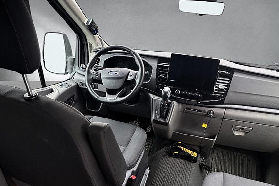 Ford Transit 13 of 30