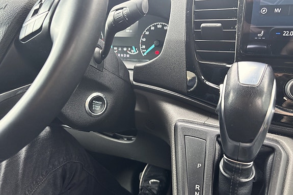 Ford Transit 17 of 30
