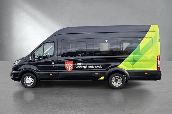 Ford Transit 9 of 30