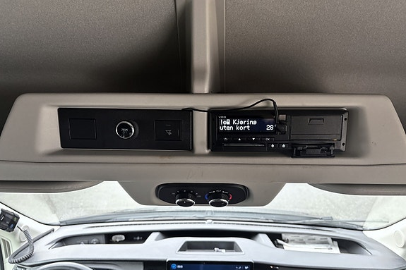 Ford Transit 27 of 30