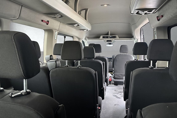 Ford Transit 25 of 30