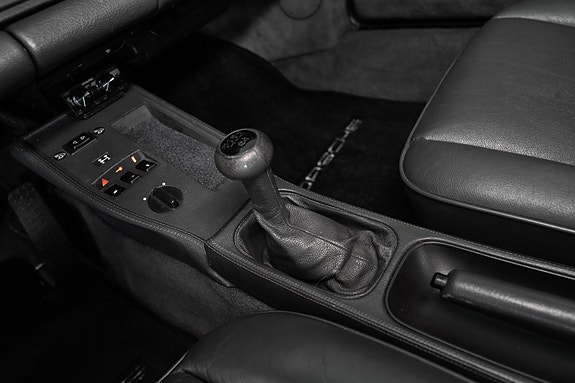 Porsche 911 30 of 30