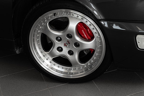Porsche 911 14 of 30