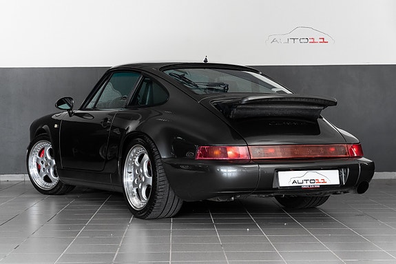 Porsche 911 7 of 30
