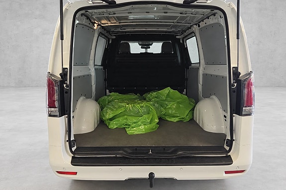 Mercedes-Benz Vito 116 22 of 22