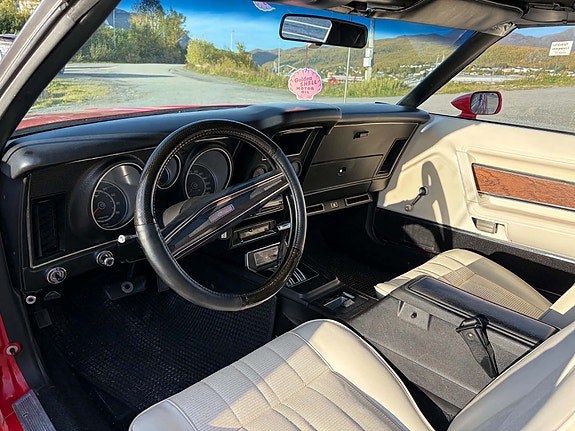 Ford Mustang 16 of 21