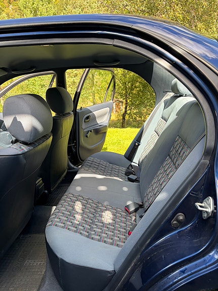 Toyota Corolla 13 of 13