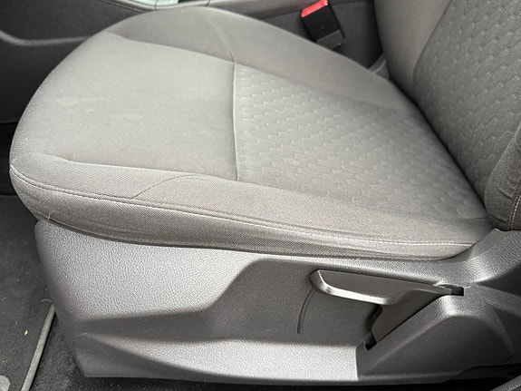 Ford Focus 16 of 29