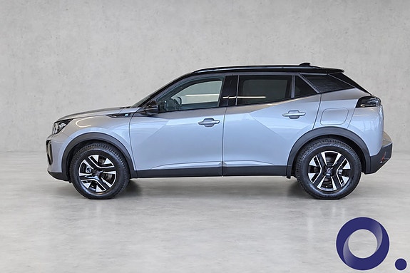 Peugeot e-2008 2 of 28