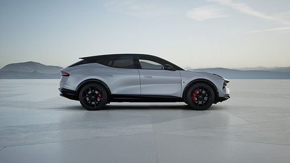 Lotus Eletre 3 of 8