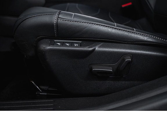 Citroen E-C4 25 of 30